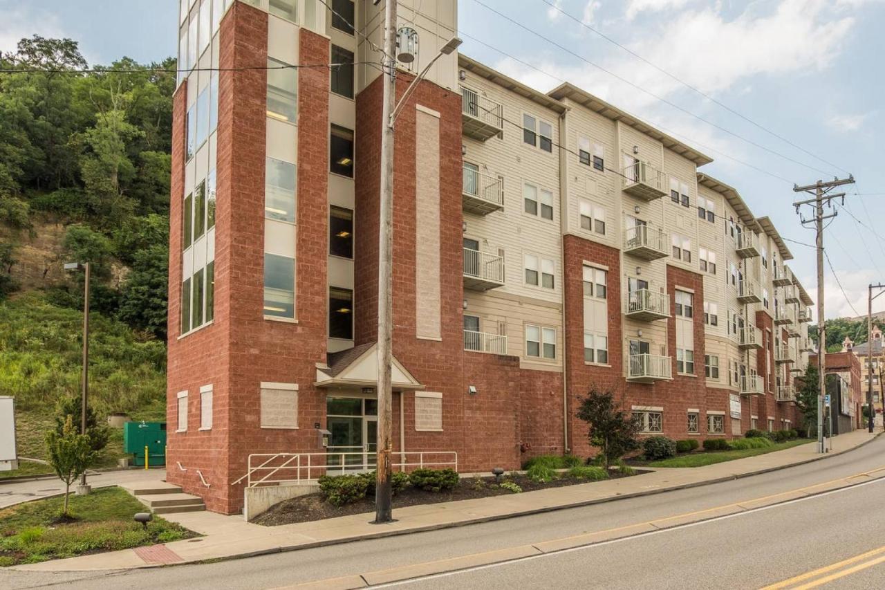 Frontdesk Portal Place Apts Oakland Pittsburgh Dış mekan fotoğraf